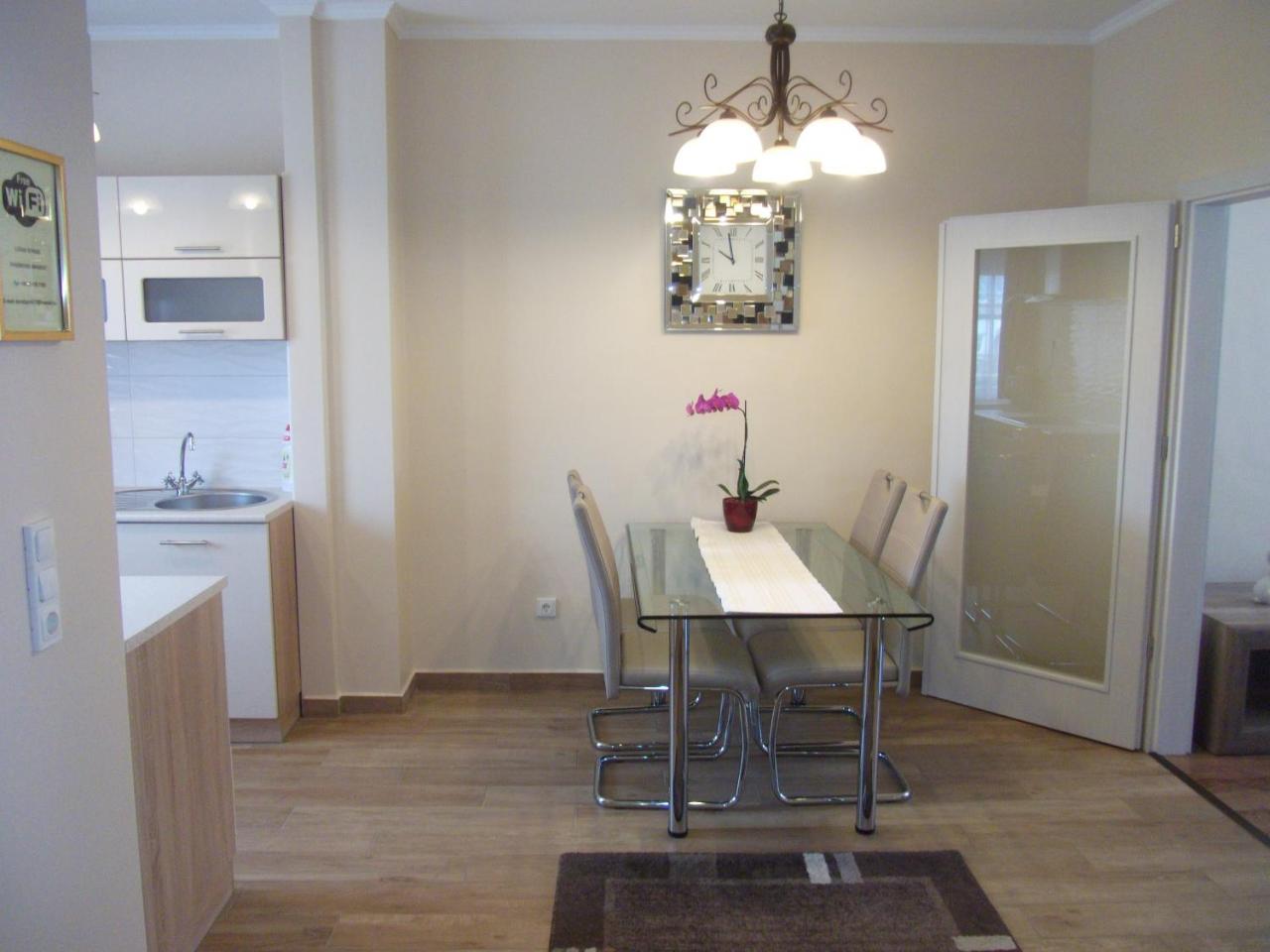 Ametiszt Apartman Heviz Exterior photo