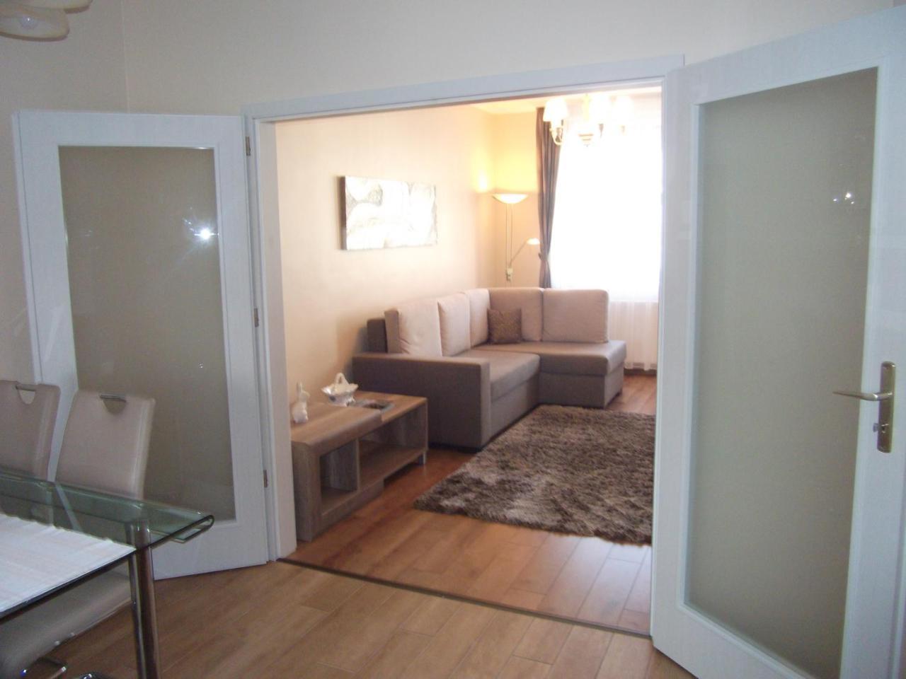 Ametiszt Apartman Heviz Exterior photo
